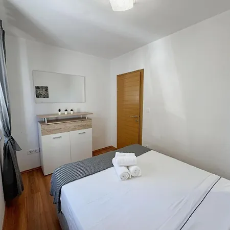 Pinta De Sol - Im Erdgeschoss Apartment Čižići